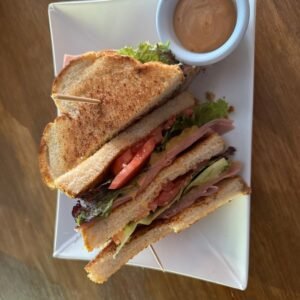 Sandwich de jamón y queso